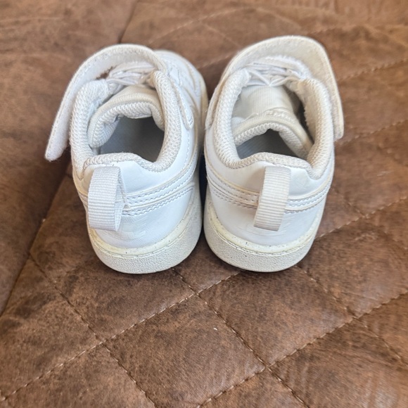 Nike Toddler white Sneakers - Picture 5 of 5